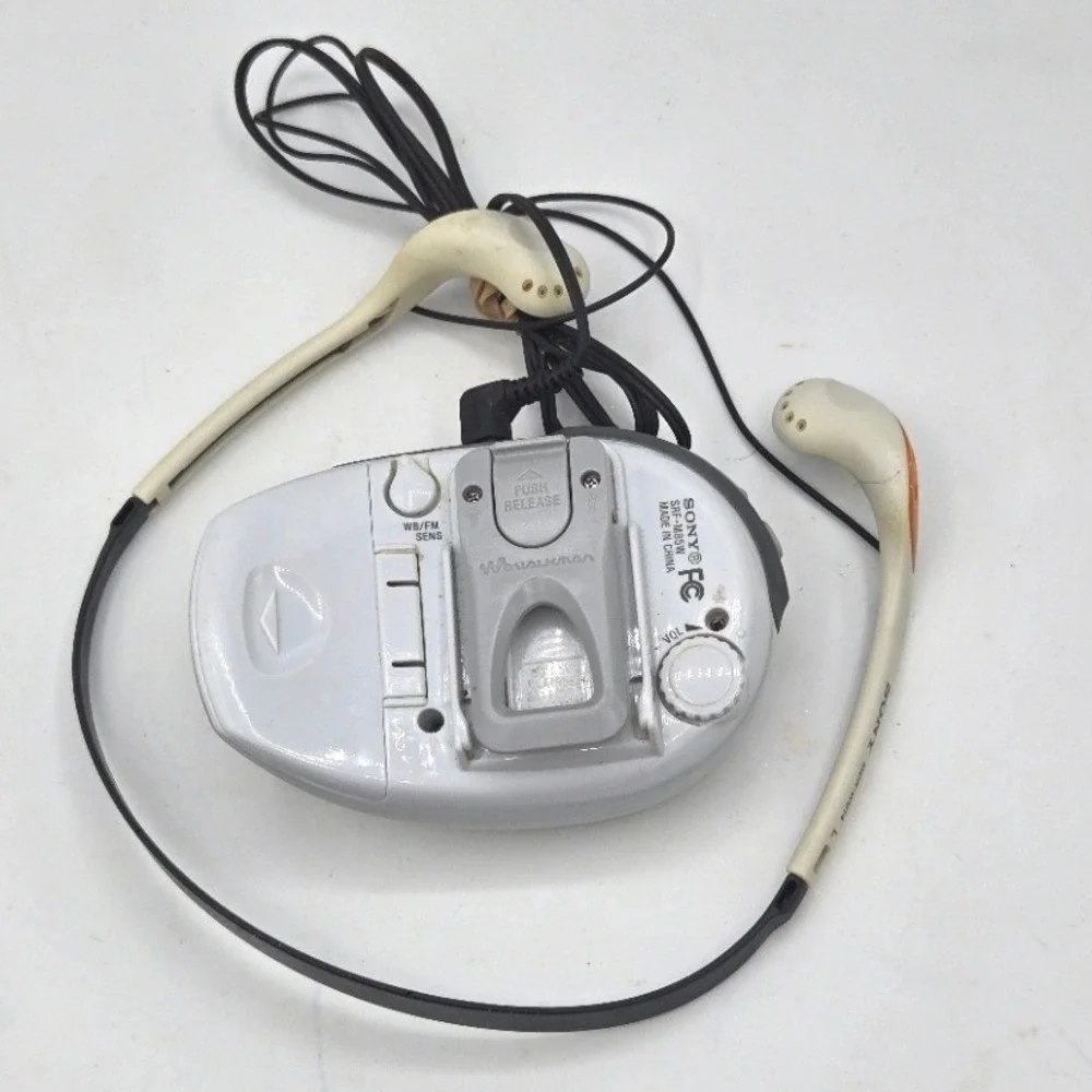 Vintage Sony Walkman SRF-M85W S2 Sports AM FM Weather Digital Armband Radio